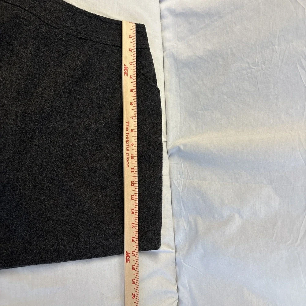 Old Navy Vintage Mini Skirt Womens 6 Charcoal Gray Wool Blend Pockets Preppy